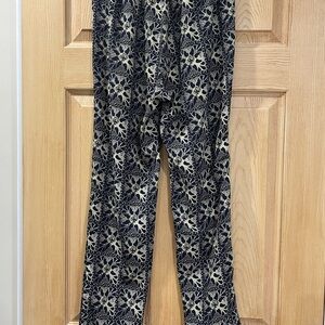 Ovi Black and Cream Patterned Pants
